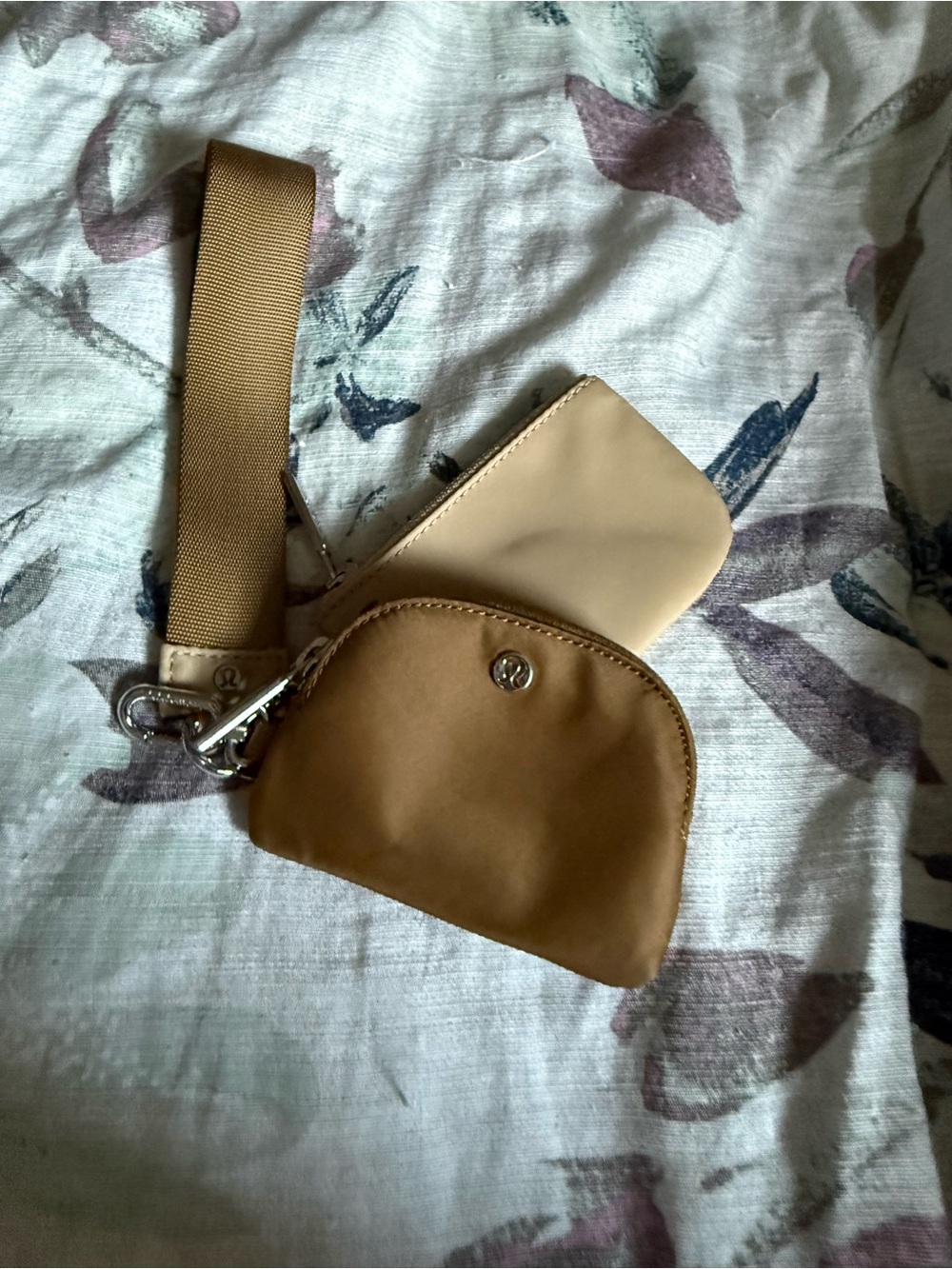 lululemon athletica Dual Pouch Wristlet Trench/Allspice